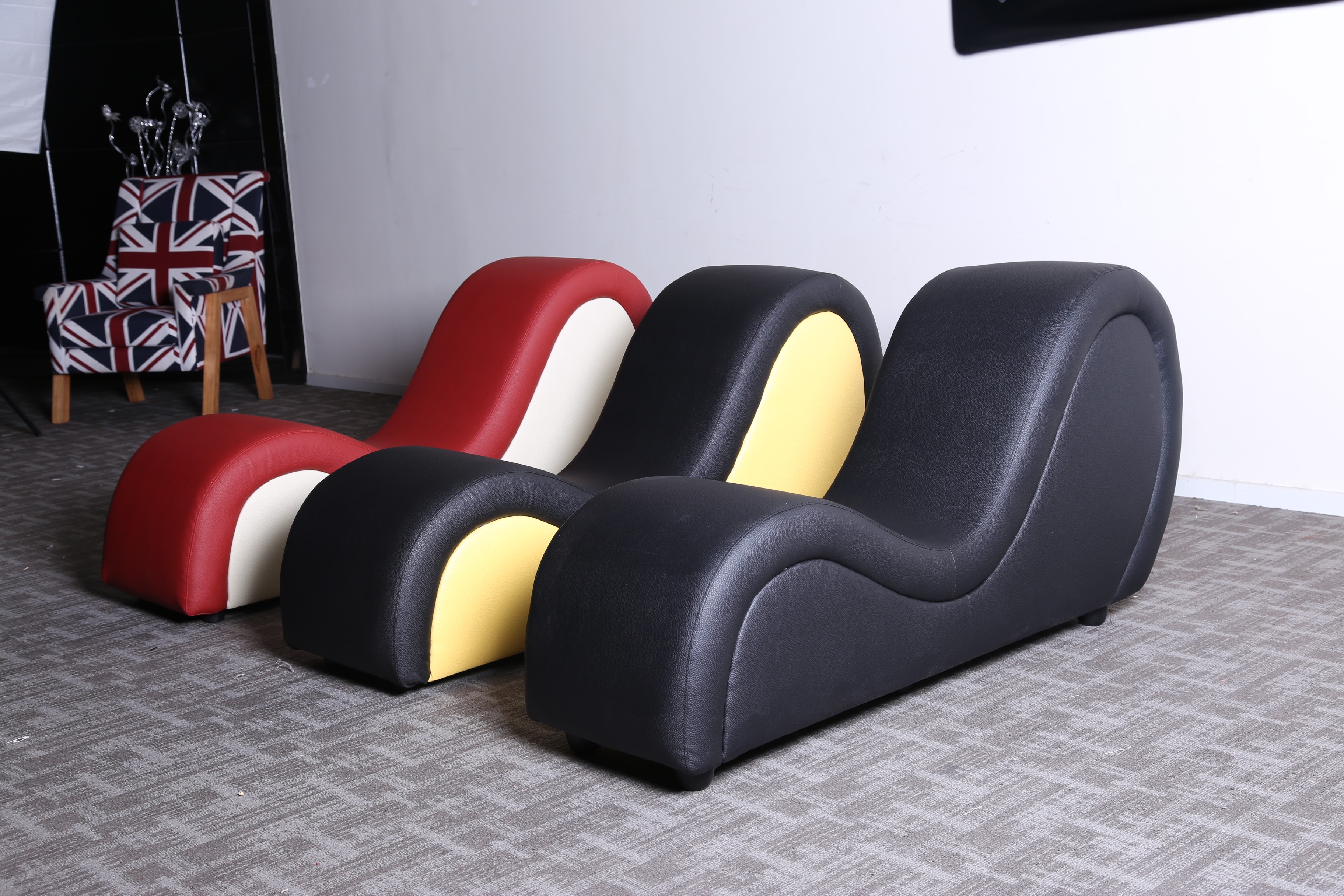 Kama Sutra Chaise Tantra Chair Sex Sofa Love Couch Yoga Seat Black Color (2...